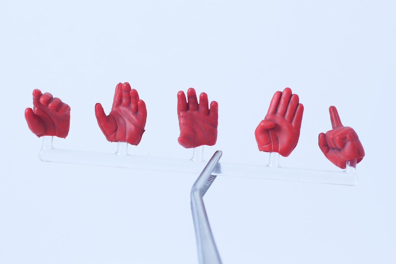 S.H.フィギュアーツ 真骨彫製法　仮面ライダー新2号 栄光の昭和ライダーエディション　レビュー　付属品　手首