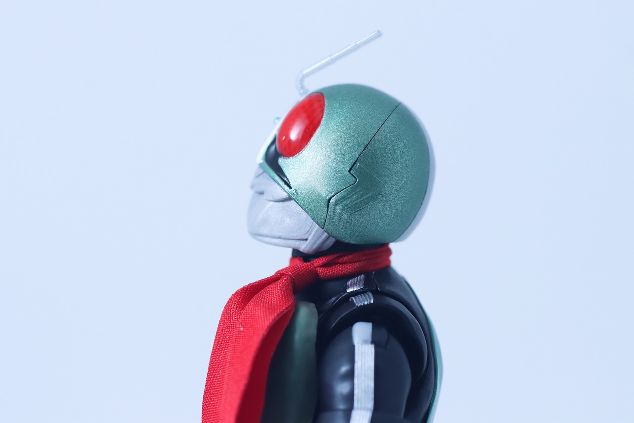 S.H.フィギュアーツ 真骨彫製法 仮面ライダー新2号 栄光の昭和ライダーエディション レビュー 可動範囲