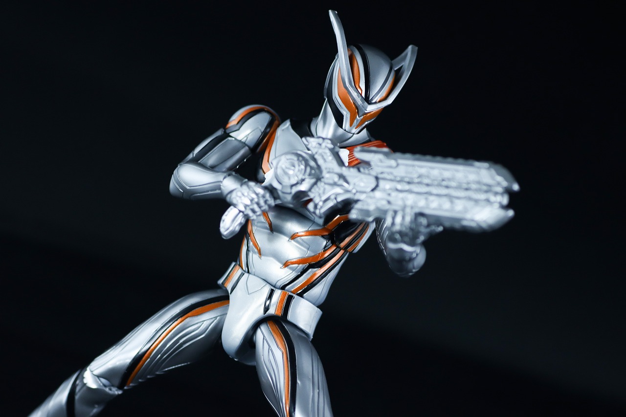 仮面ライダーアクションフィギュア ノクスナイト　レビュー　アクション