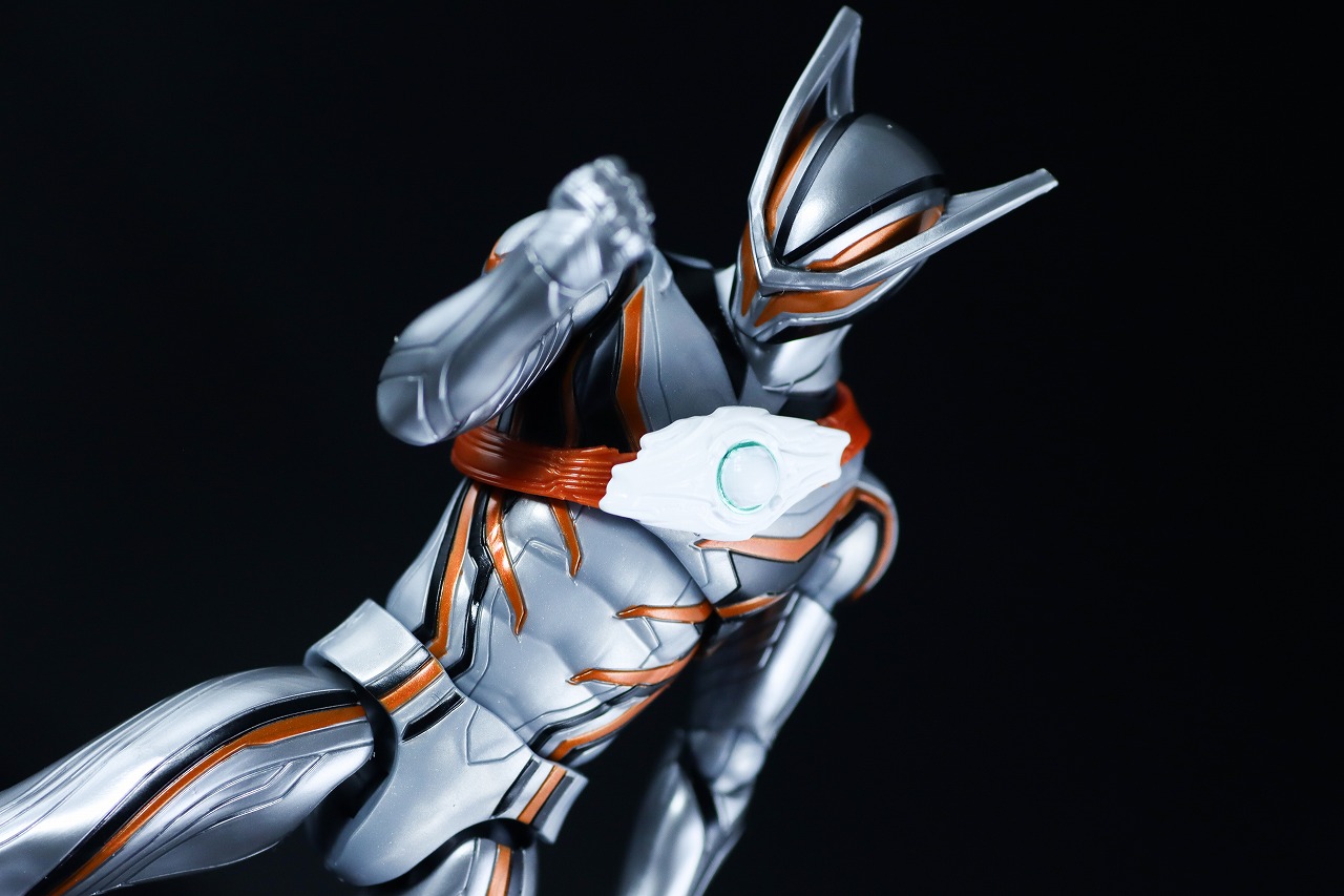 仮面ライダーアクションフィギュア ノクスナイト　レビュー　アクション