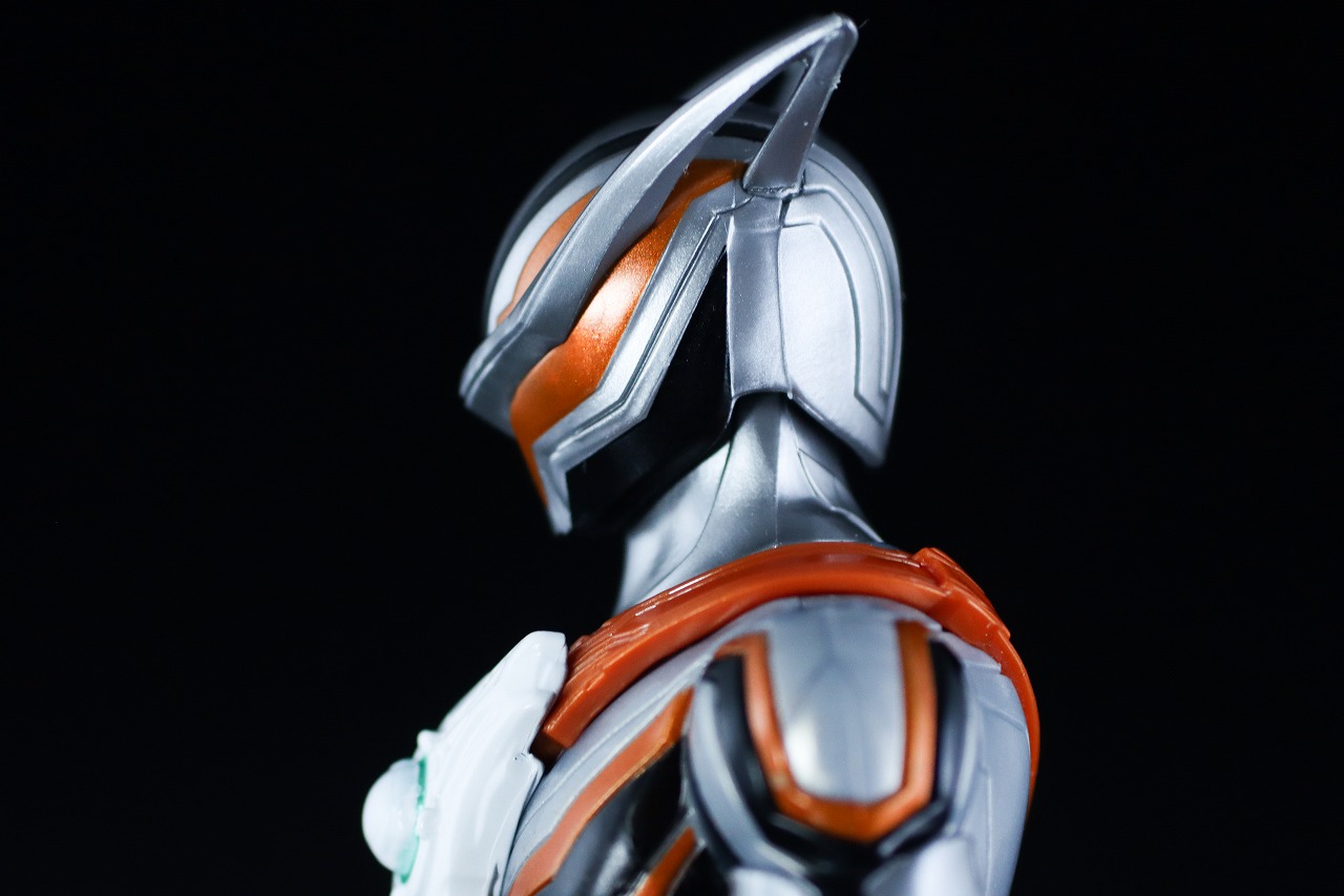 仮面ライダーアクションフィギュア ノクスナイト　レビュー　本体