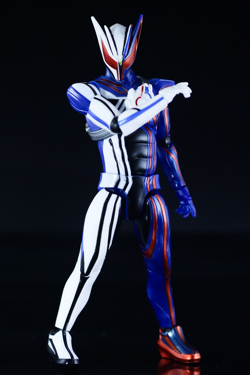 仮面ライダーアクションフィギュア 仮面ライダーノクス　レビュー　本体