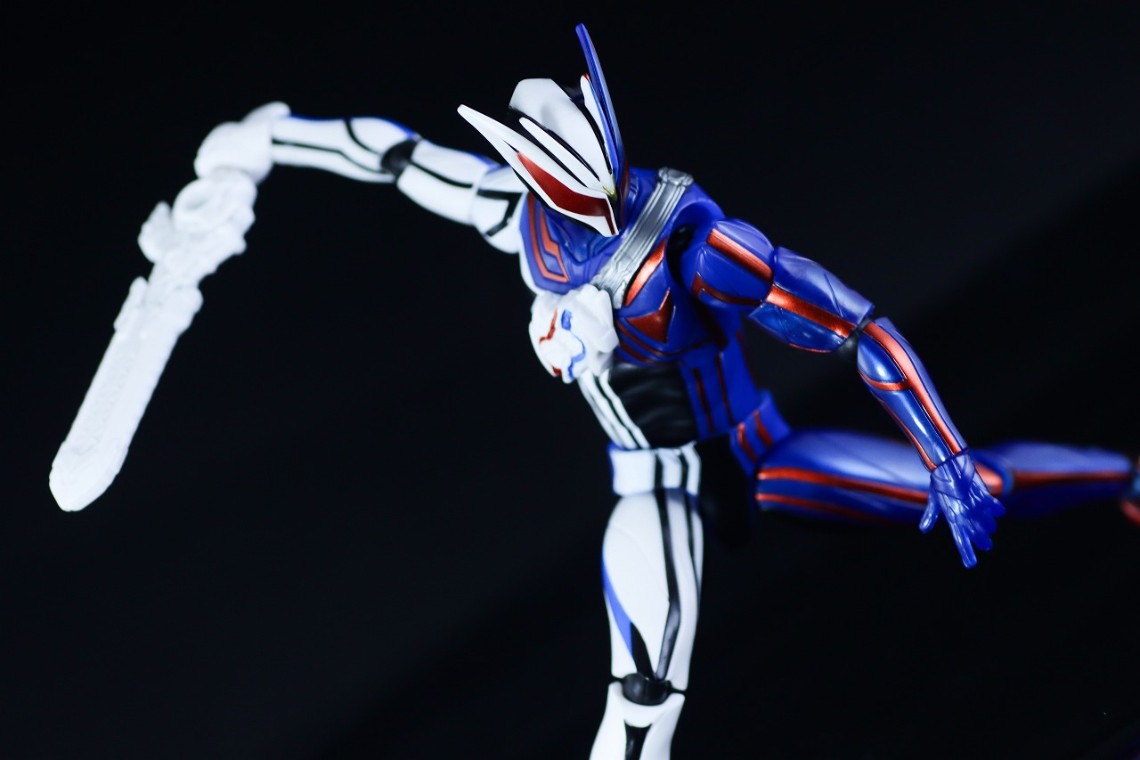 仮面ライダーアクションフィギュア 仮面ライダーノクス　レビュー　アクション