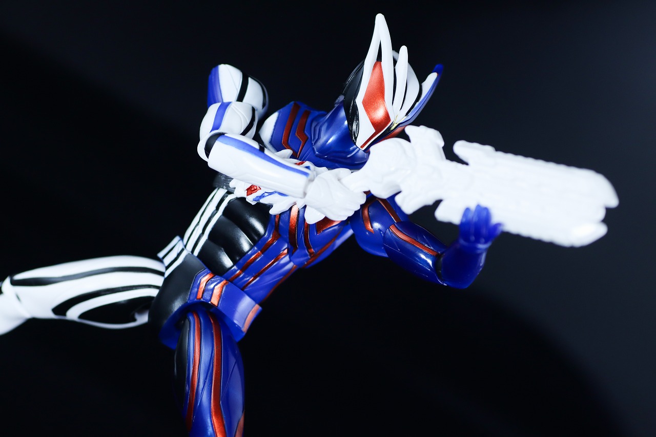 仮面ライダーアクションフィギュア 仮面ライダーノクス　レビュー　アクション