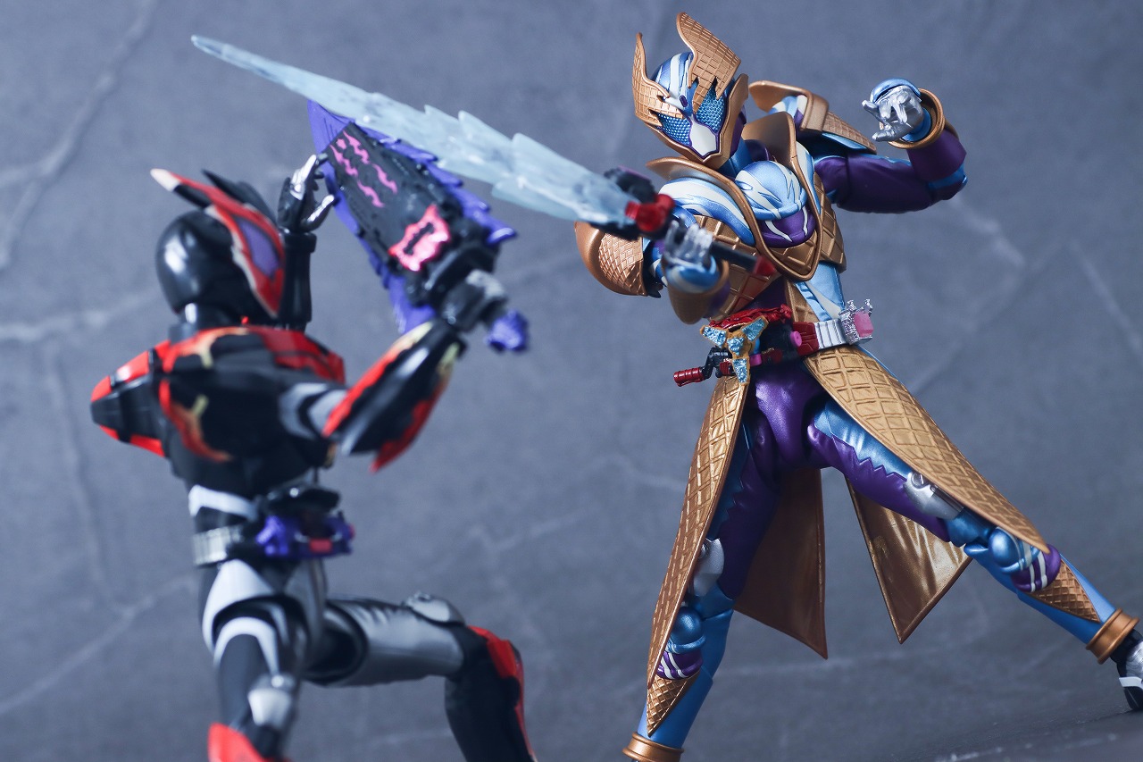 S.H.フィギュアーツ　仮面ライダーガヴ ブリザードソルベフォーム　レビュー　アクション　ビターガヴ