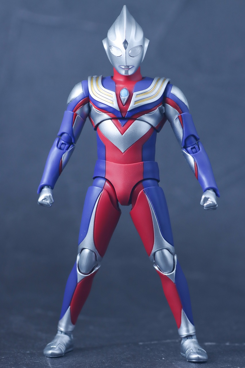 S.H.フィギュアーツ 真骨彫製法　ウルトラマンティガ マルチタイプ ウルトラの星Edition　レビュー　本体