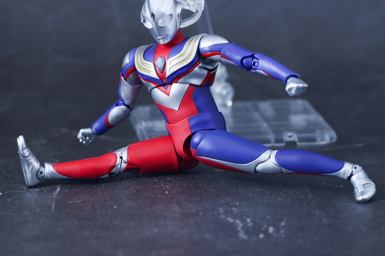 S.H.フィギュアーツ 真骨彫製法　ウルトラマンティガ マルチタイプ ウルトラの星Edition　レビュー　可動範囲