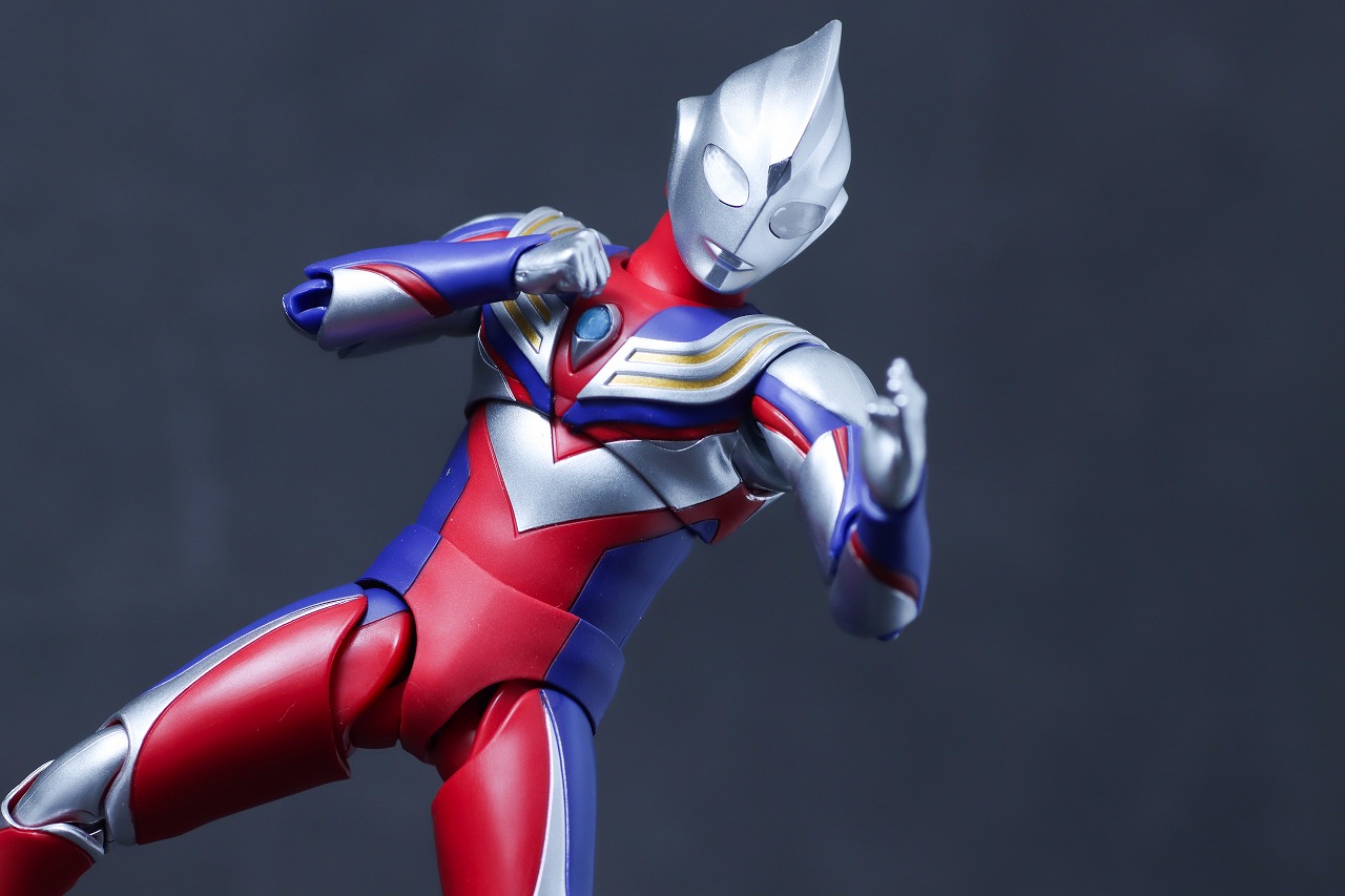 S.H.フィギュアーツ 真骨彫製法　ウルトラマンティガ マルチタイプ ウルトラの星Edition　レビュー　アクション
