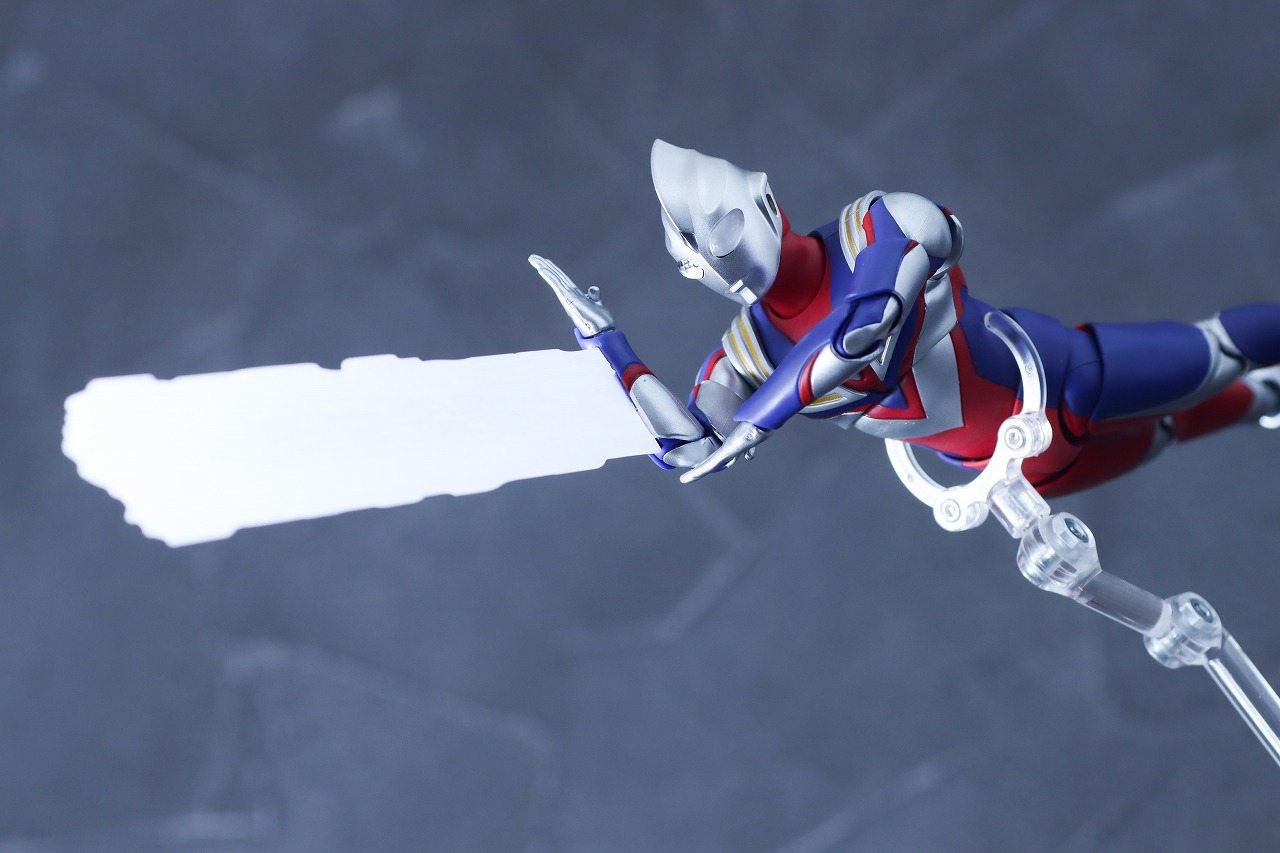 S.H.フィギュアーツ 真骨彫製法　ウルトラマンティガ マルチタイプ ウルトラの星Edition　レビュー　アクション