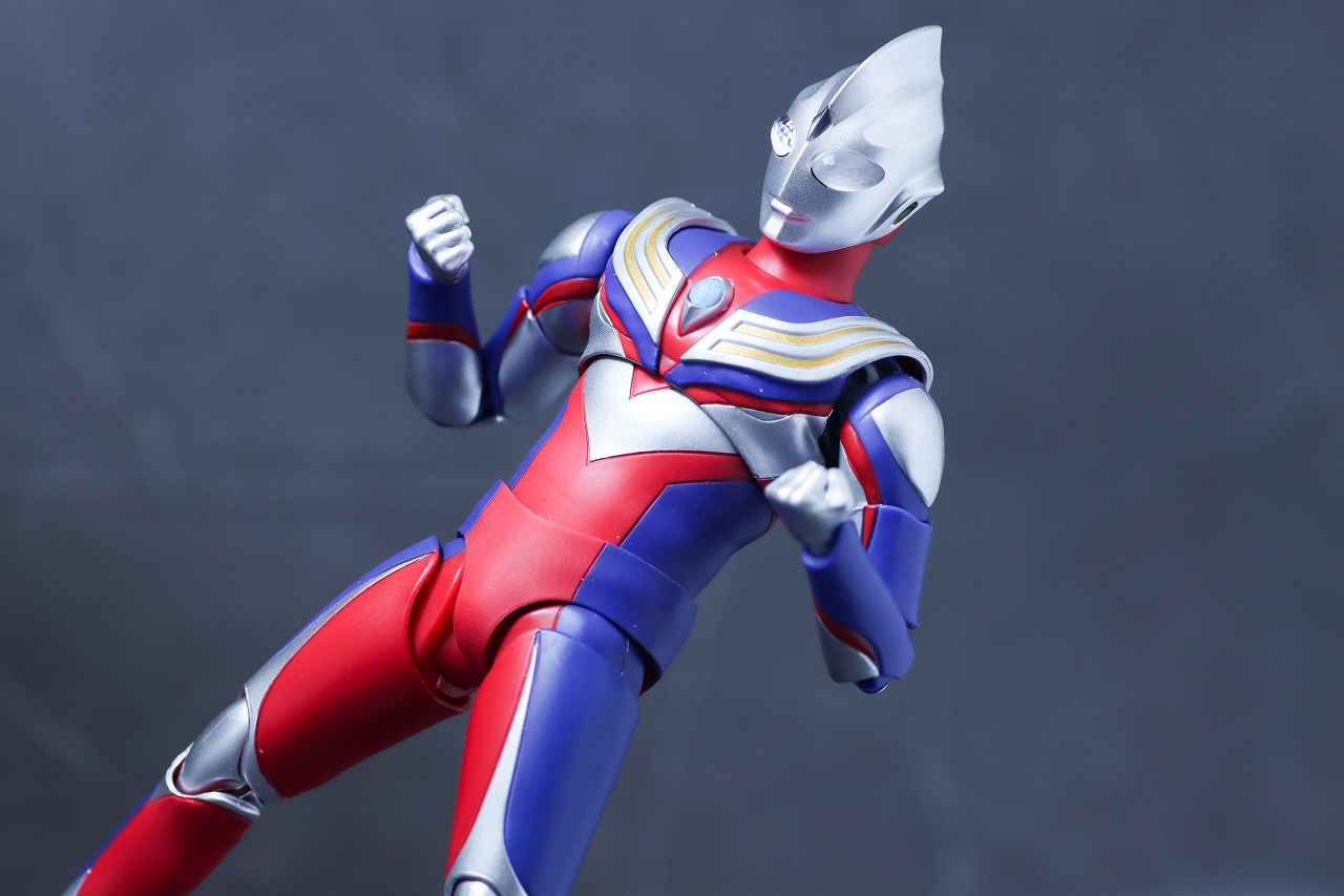 S.H.フィギュアーツ 真骨彫製法　ウルトラマンティガ マルチタイプ ウルトラの星Edition　レビュー　アクション