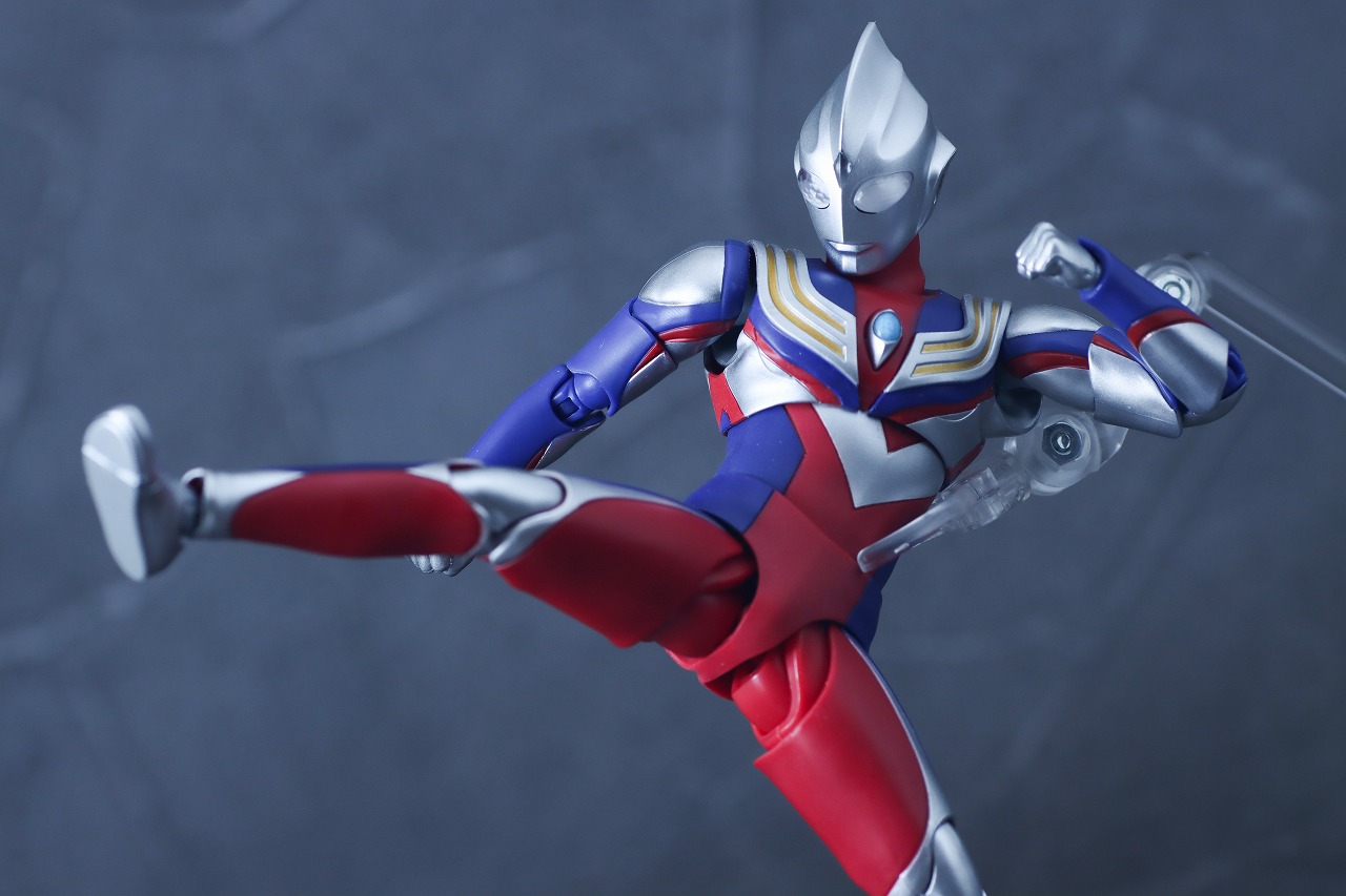 S.H.フィギュアーツ 真骨彫製法　ウルトラマンティガ マルチタイプ ウルトラの星Edition　レビュー　アクション