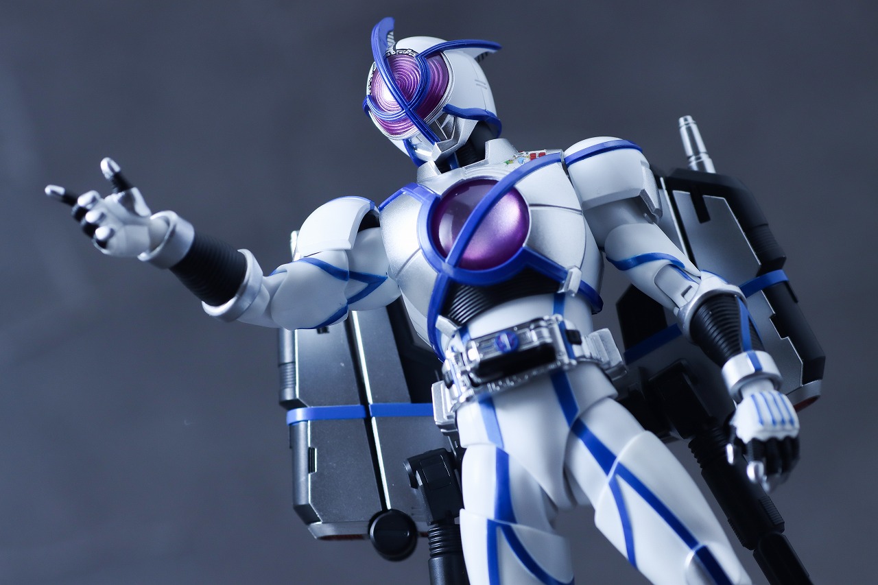 S.H.フィギュアーツ 真骨彫製法　仮面ライダーサイガ　レビュー　アクション