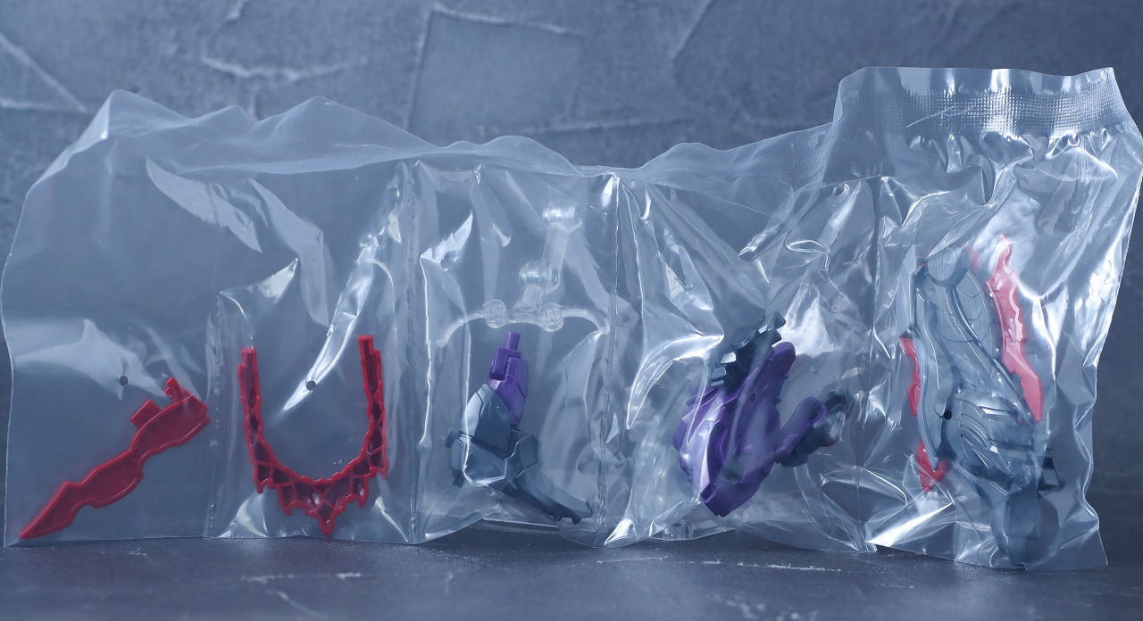 ミニプラ　テガジューン＆ダークウルフデカリバー50＆勇動 ガリュード　レビュー　パッケージ