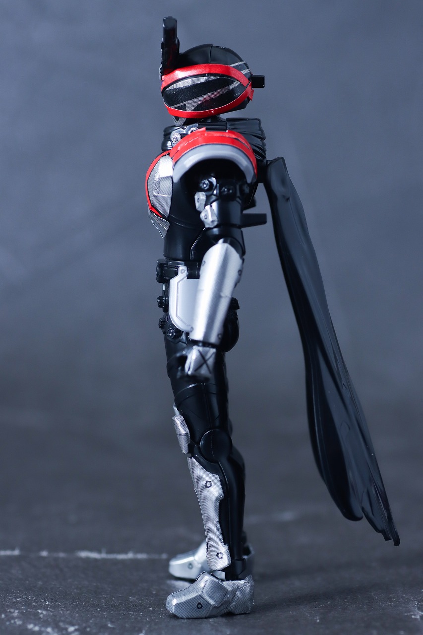 ミニプラ　テガジューン＆ダークウルフデカリバー50＆勇動 ガリュード　レビュー　本体