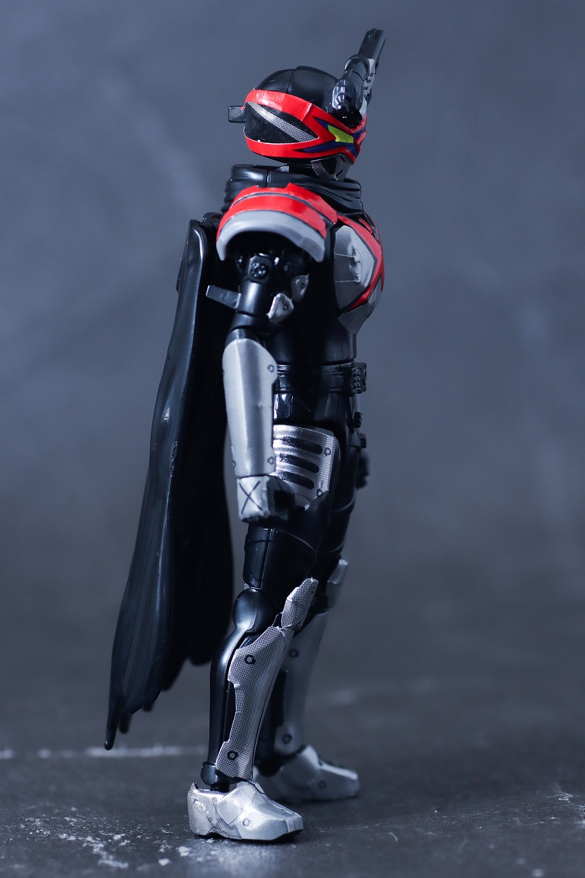 ミニプラ　テガジューン＆ダークウルフデカリバー50＆勇動 ガリュード　レビュー　本体