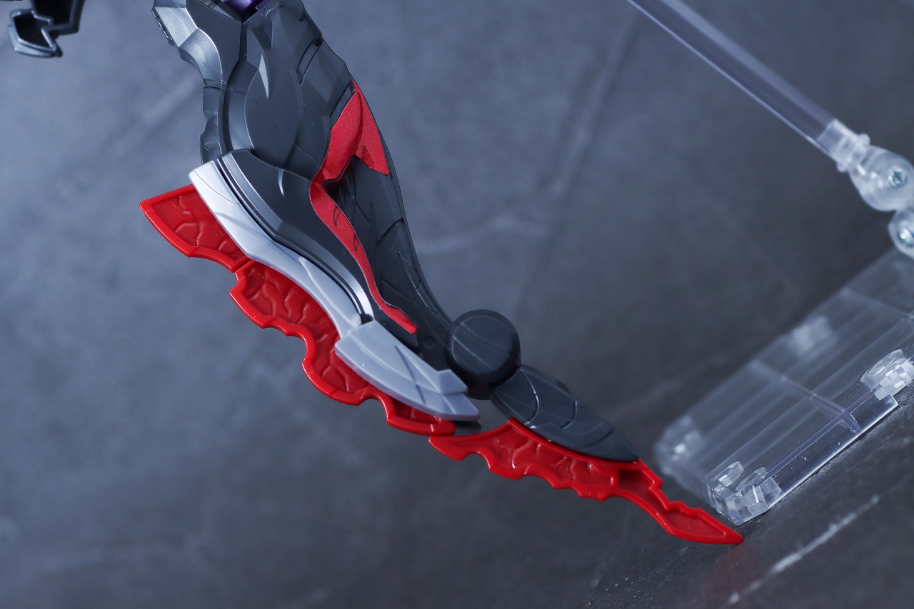 ミニプラ　ダークウルフデカリバー50　レビュー　本体