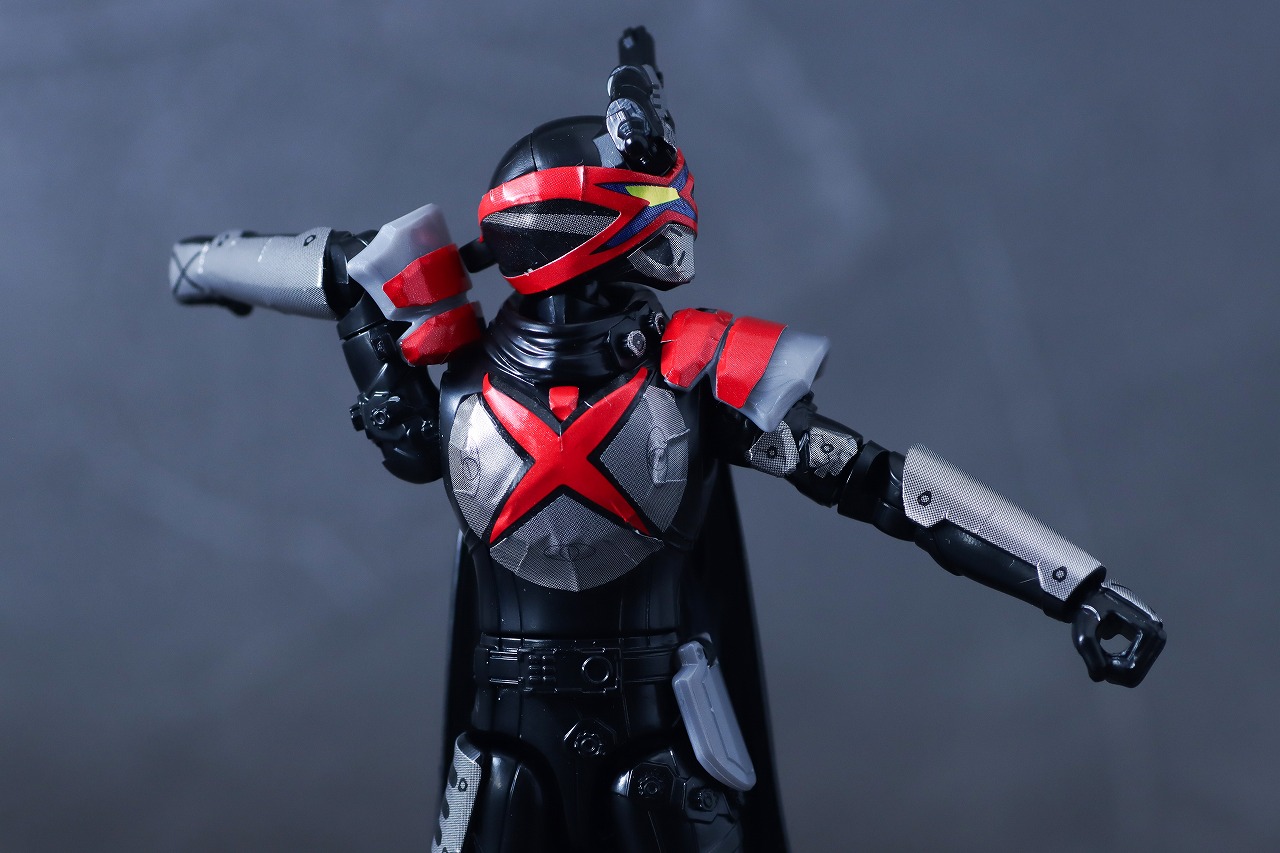 勇動　ガリュード　レビュー　可動範囲