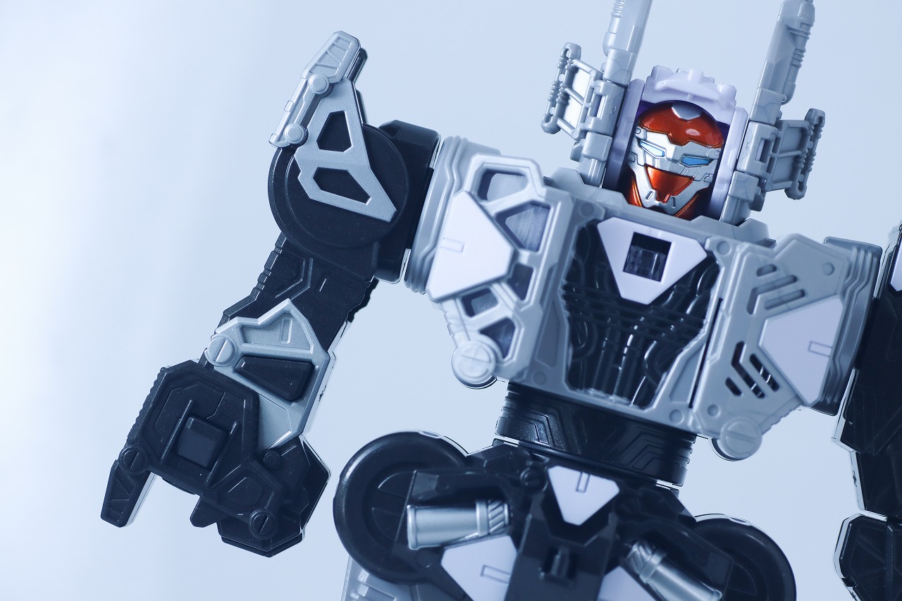 DXギャバリオントリガー 超なりきりセット　レビュー　コスモギャバリオンGC-R　本体