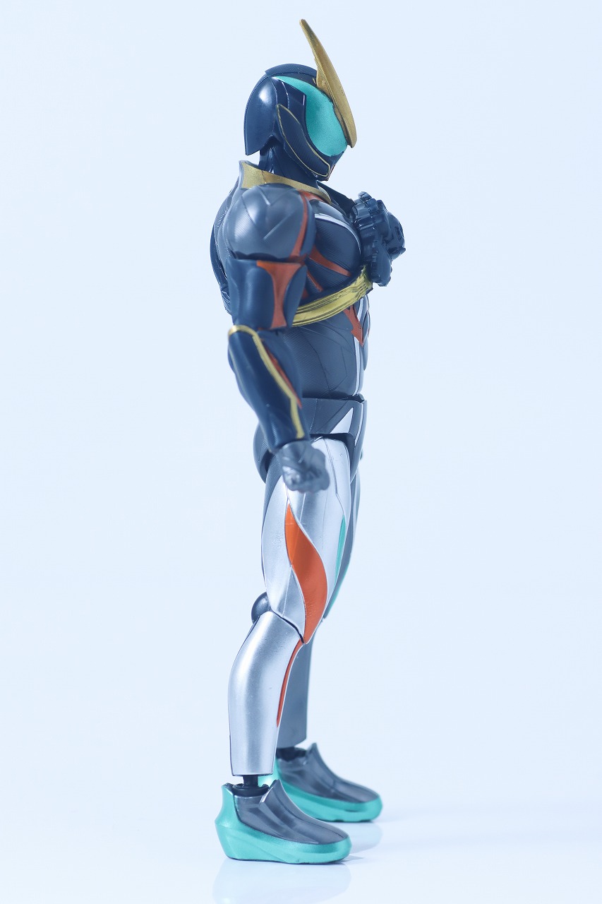 仮面ライダーアクションフィギュア 仮面ライダーゼッツ カタストロム レビュー 本体