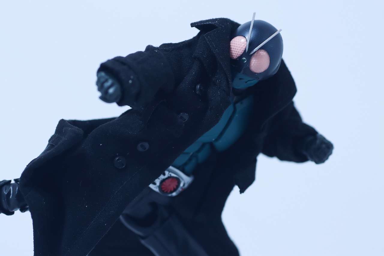 S.H.フィギュアーツ　第1バッタオーグ／仮面ライダー　シン・仮面ライダー　アクション