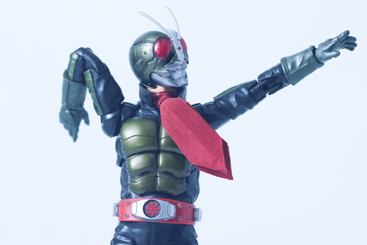 S.H.フィギュアーツ 真骨彫製法　仮面ライダー2号／一文字隼　THE NEXT　レビュー　可動範囲