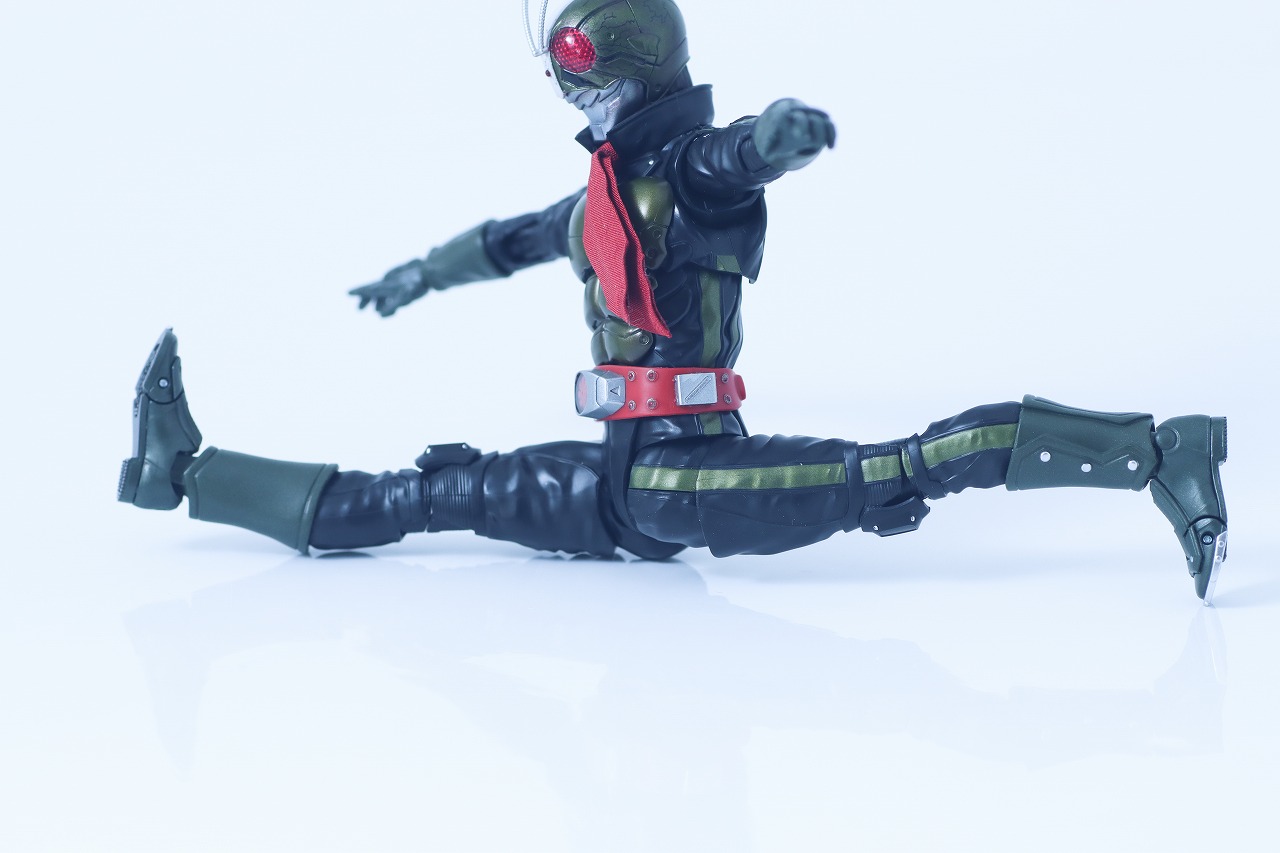 S.H.フィギュアーツ 真骨彫製法　仮面ライダー2号／一文字隼　THE NEXT　レビュー　可動範囲