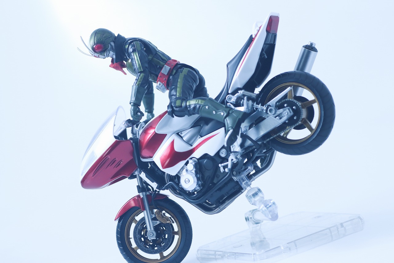 S.H.フィギュアーツ　サイクロン2号　レビュー　アクション