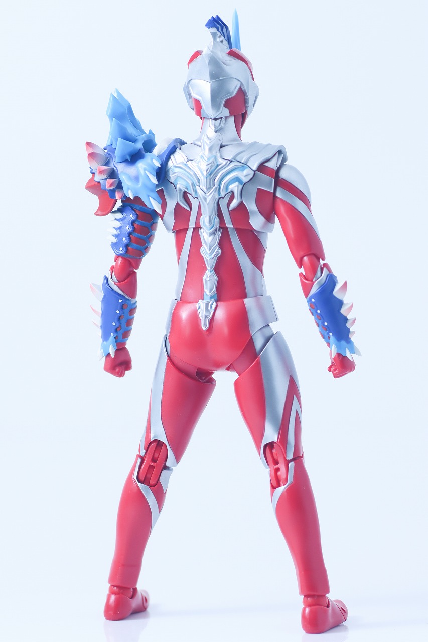 S.H.フィギュアーツ ウルトラマンオメガ レキネスアーマー レビュー 本体