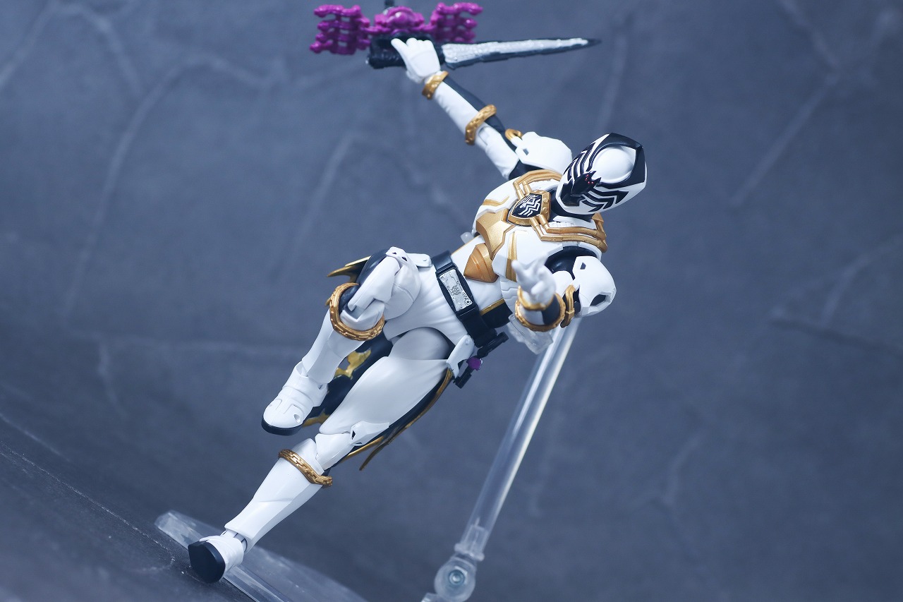 S.H.フィギュアーツ　スパイダークモノス　レビュー　アクション