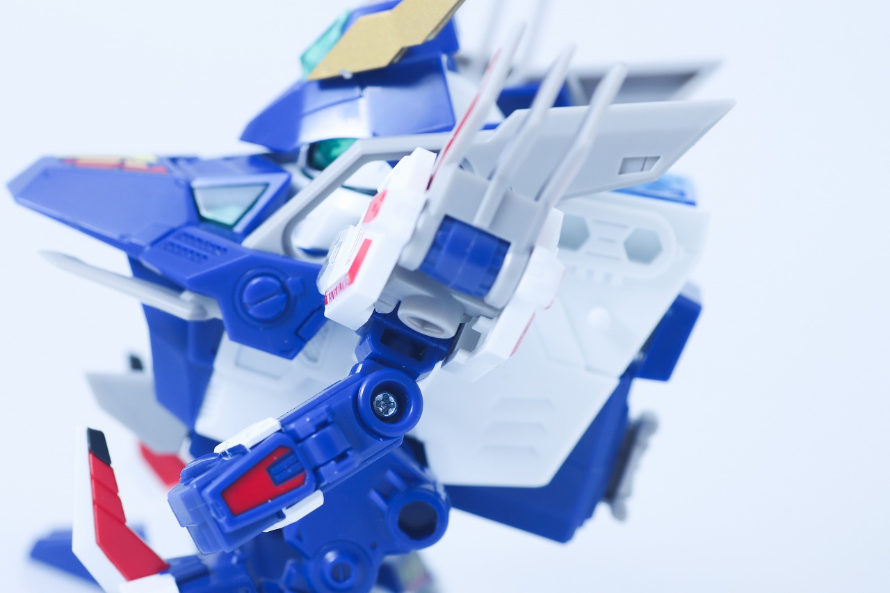 TOYRISE DMB-01　ホワイトブロス　レビュー　本体