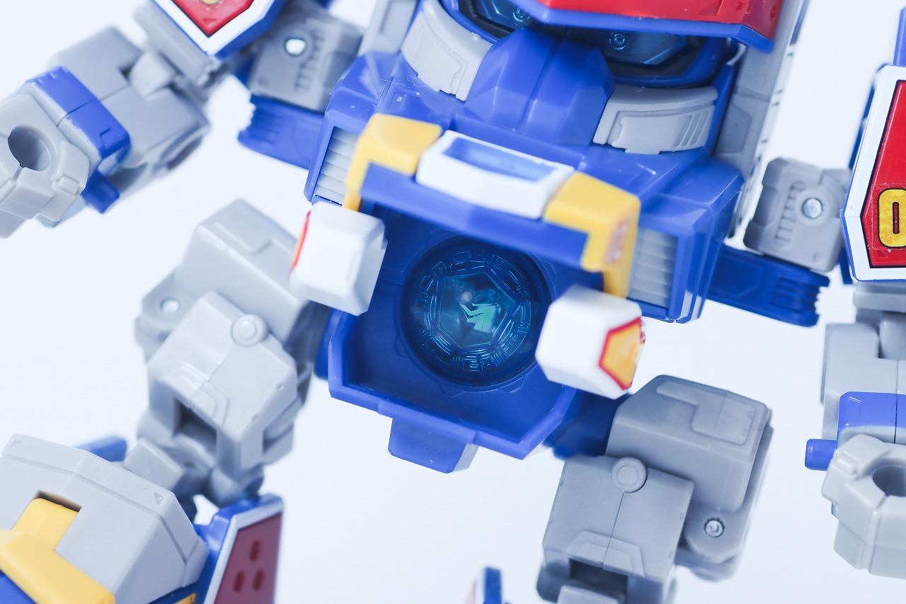 TOYRISE DMB-02　ブルーブレイバー　レビュー　本体