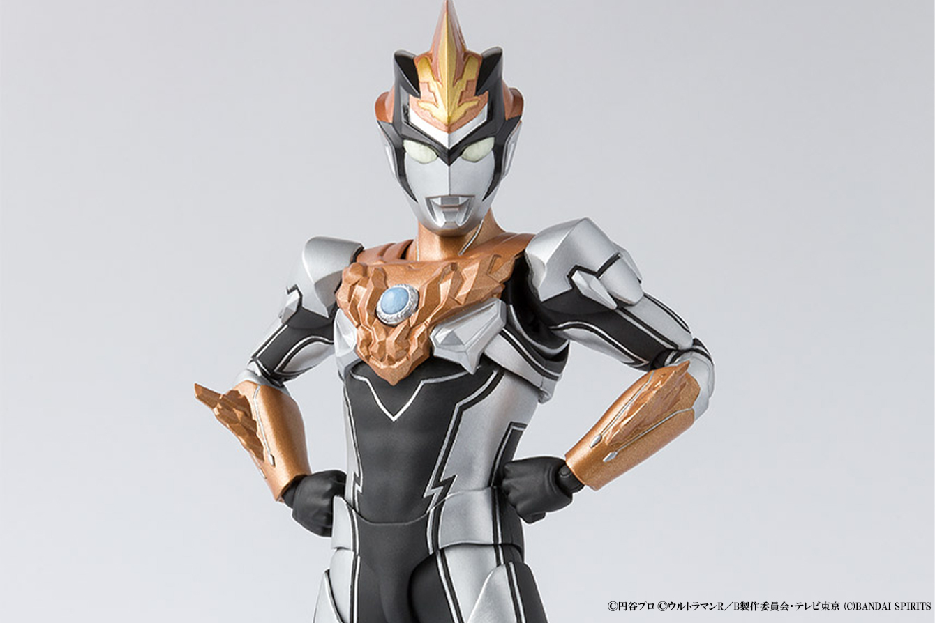S.H.フィギュアーツ　ウルトラマンブル グランド