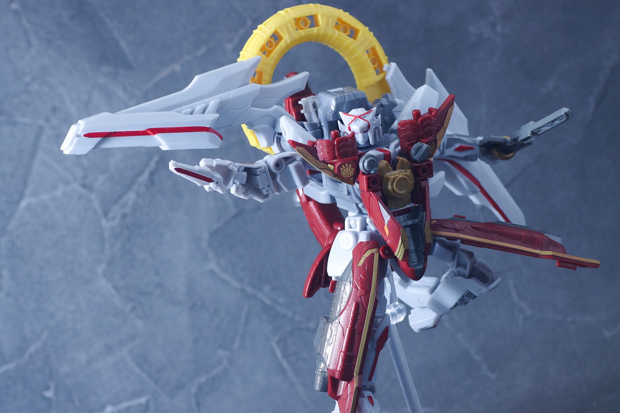 ミニプラ　オルカブースター5050　レビュー　テガジューンアカツキ　アクション