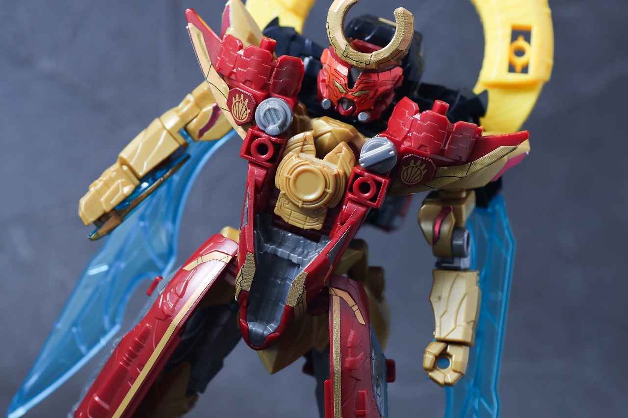 ミニプラ　オルカブースター5050　レビュー　テガソードアカツキ　本体