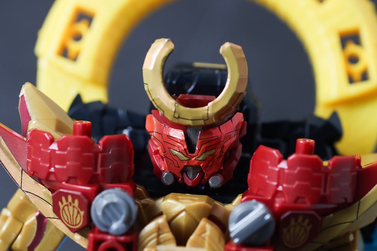 ミニプラ　オルカブースター5050　レビュー　テガソードアカツキ　本体