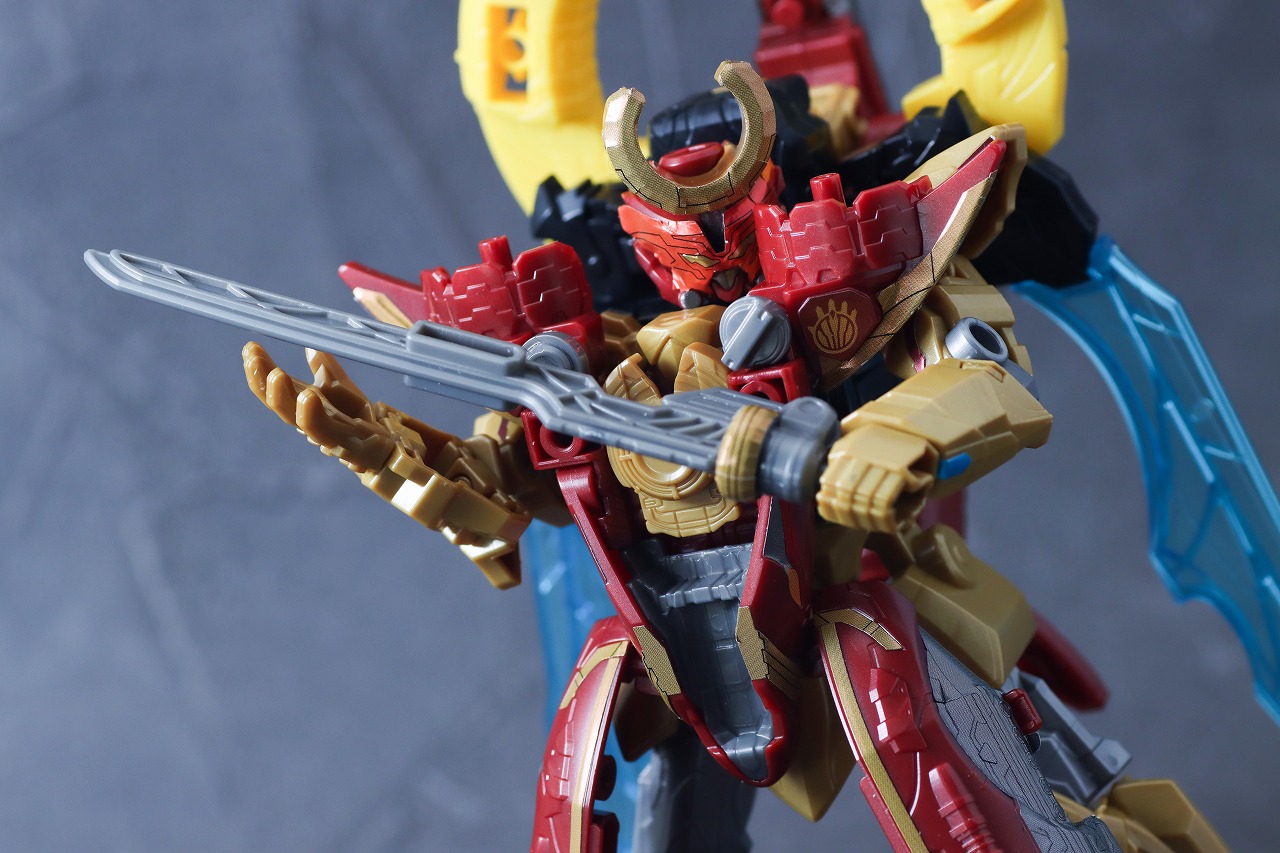 ミニプラ　オルカブースター5050　レビュー　テガソードアカツキ　アクション