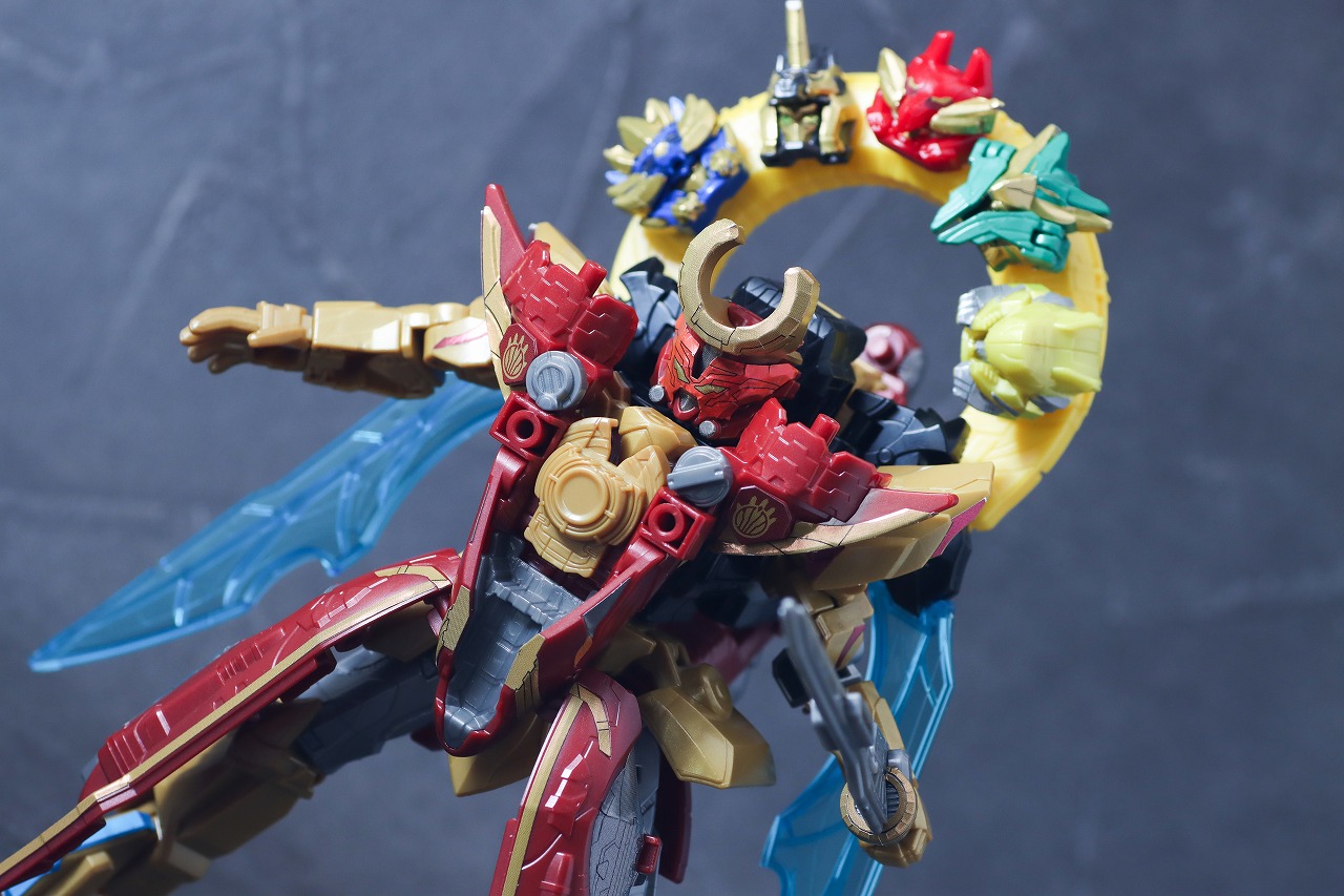 ミニプラ　オルカブースター5050　レビュー　テガソードアカツキ　アクション