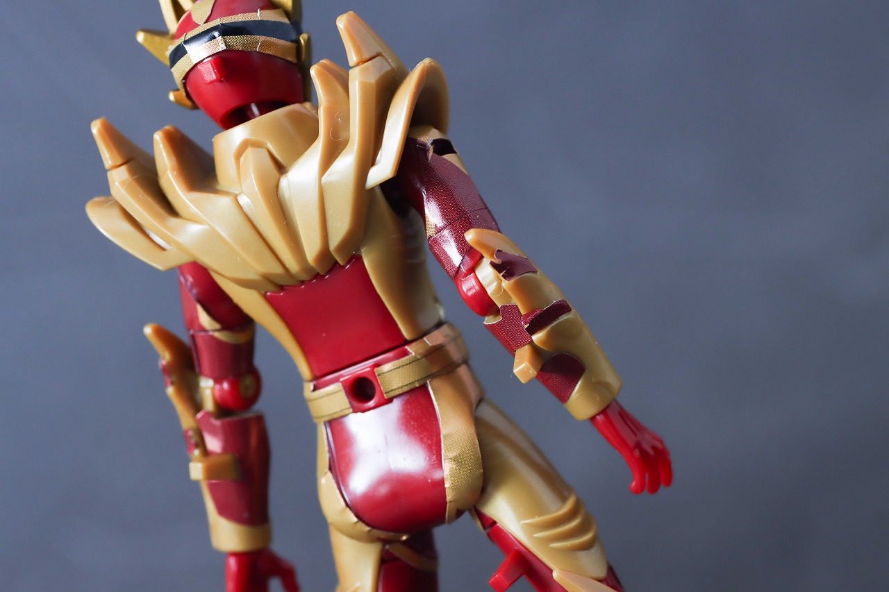 勇動　ワイルドゴジュウウルフ　レビュー　本体