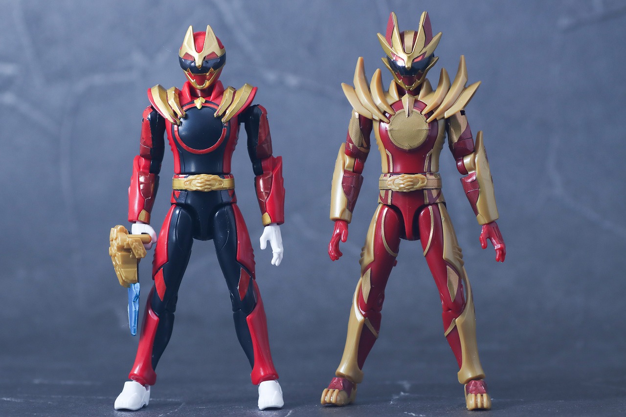 勇動　ワイルドゴジュウウルフ　レビュー　本体　比較