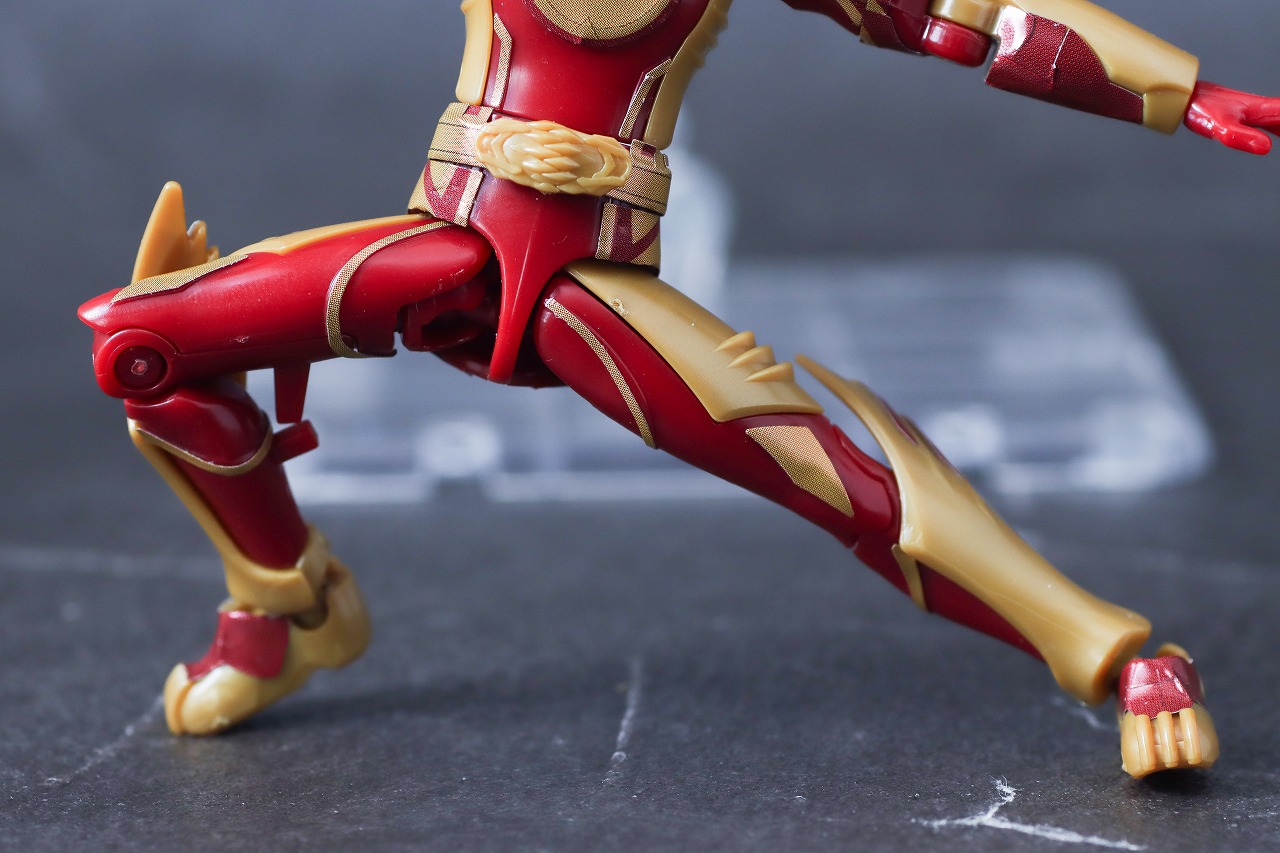 勇動　ワイルドゴジュウウルフ　レビュー　可動範囲