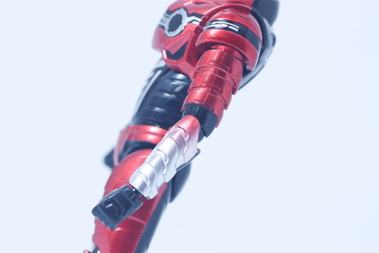 TOKUSATSU ACTION FIGURE　ギャバン・インフィニティ　レビュー　本体