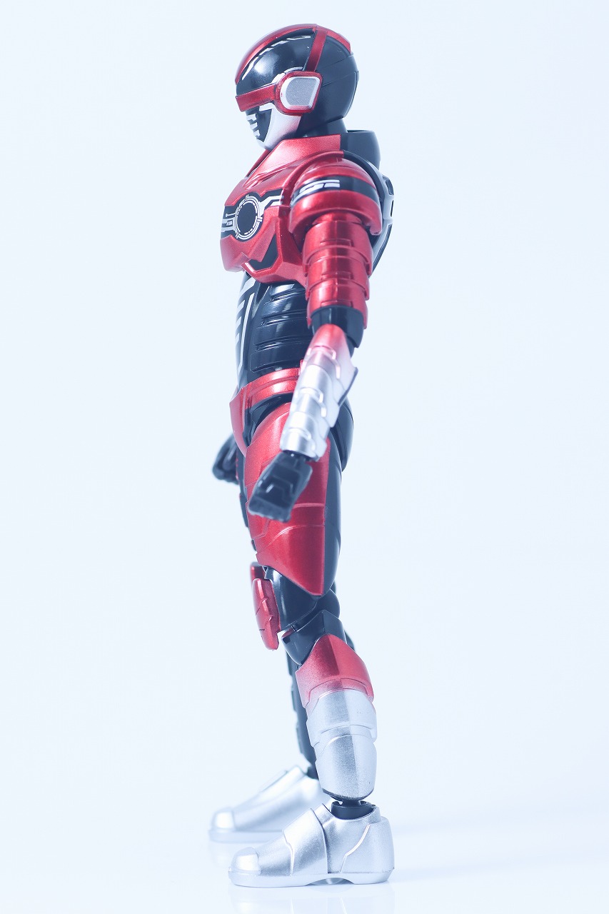 TOKUSATSU ACTION FIGURE　ギャバン・インフィニティ　レビュー　本体