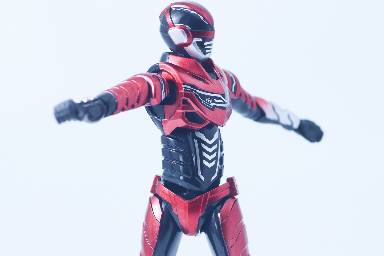 TOKUSATSU ACTION FIGURE　ギャバン・インフィニティ　レビュー　可動範囲