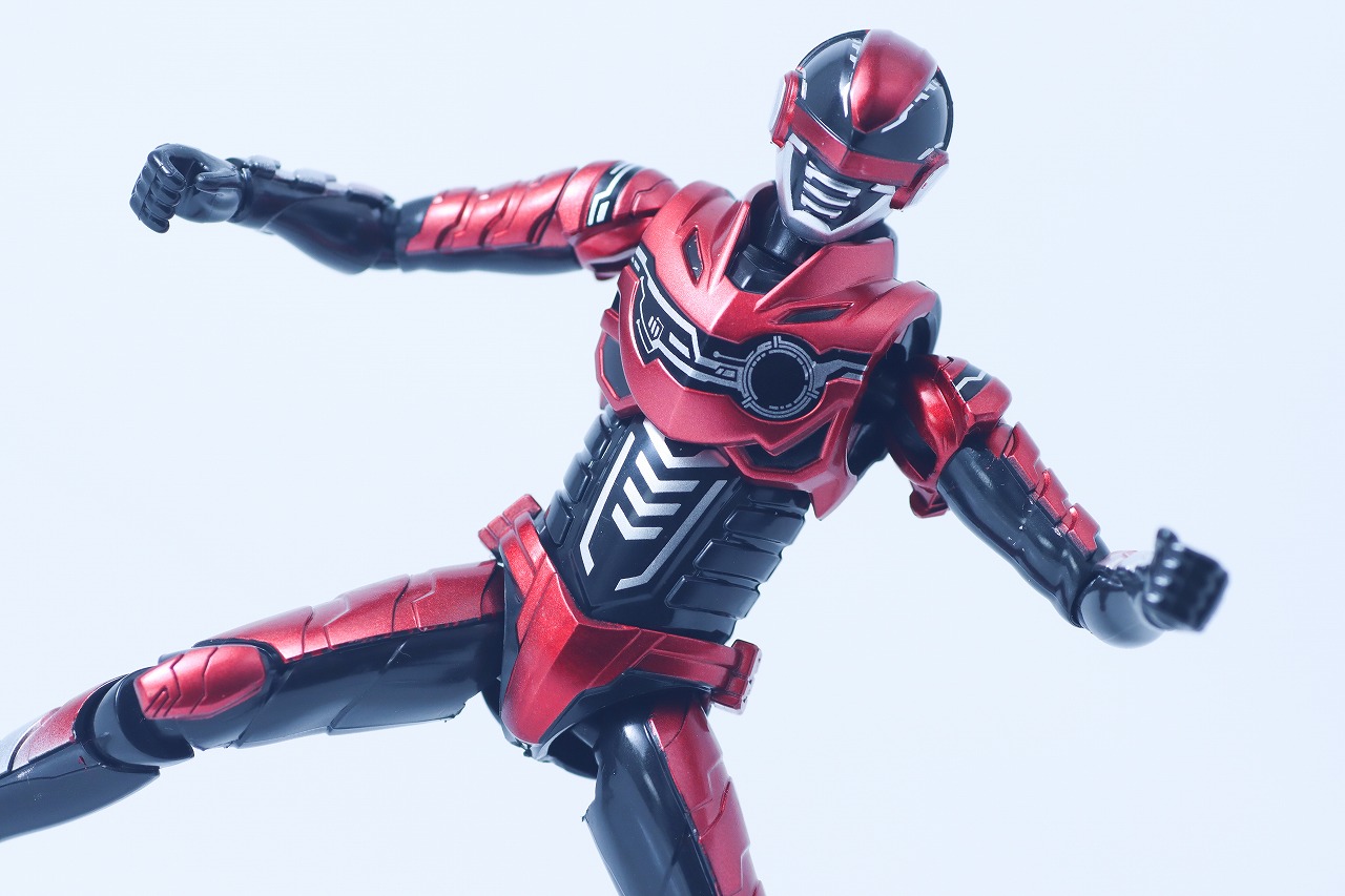 TOKUSATSU ACTION FIGURE　ギャバン・インフィニティ　レビュー　アクション