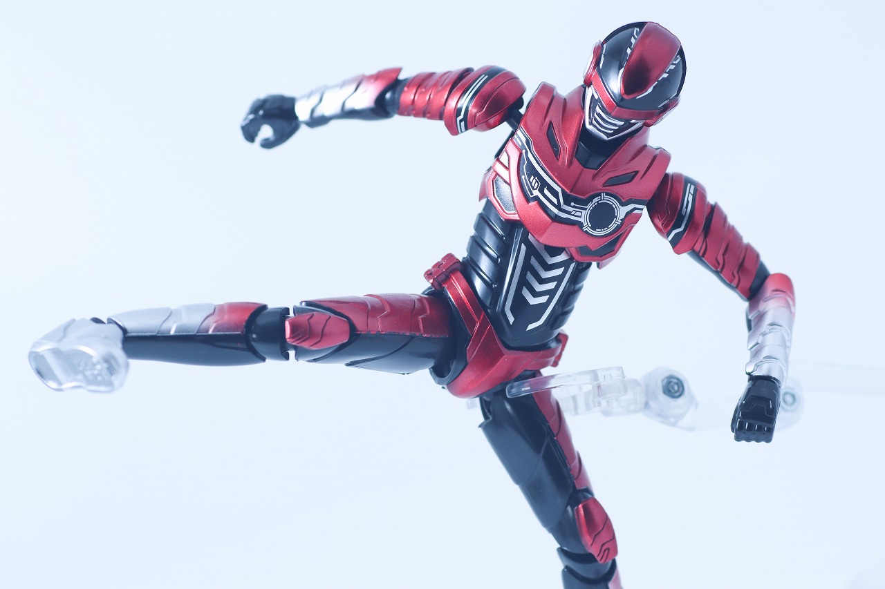 TOKUSATSU ACTION FIGURE　ギャバン・インフィニティ　レビュー　アクション