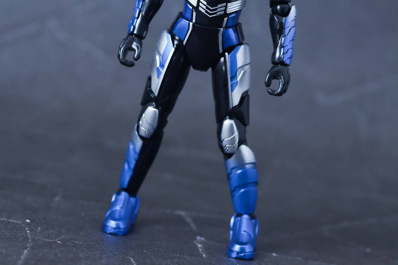 TOKUSATSU ACTION FIGURE　ギャバン・ブシドー　レビュー　本体