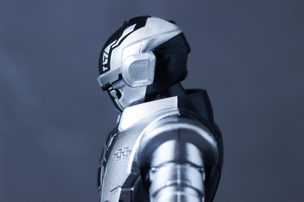 TOKUSATSU ACTION FIGURE ギャバン・ブシドー レビュー 可動範囲