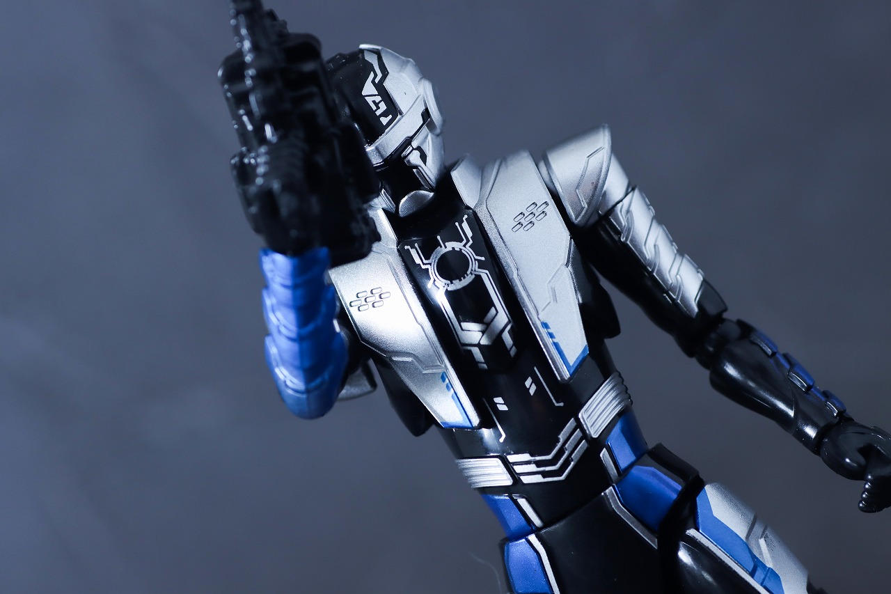 TOKUSATSU ACTION FIGURE　ギャバン・ブシドー　レビュー　アクション