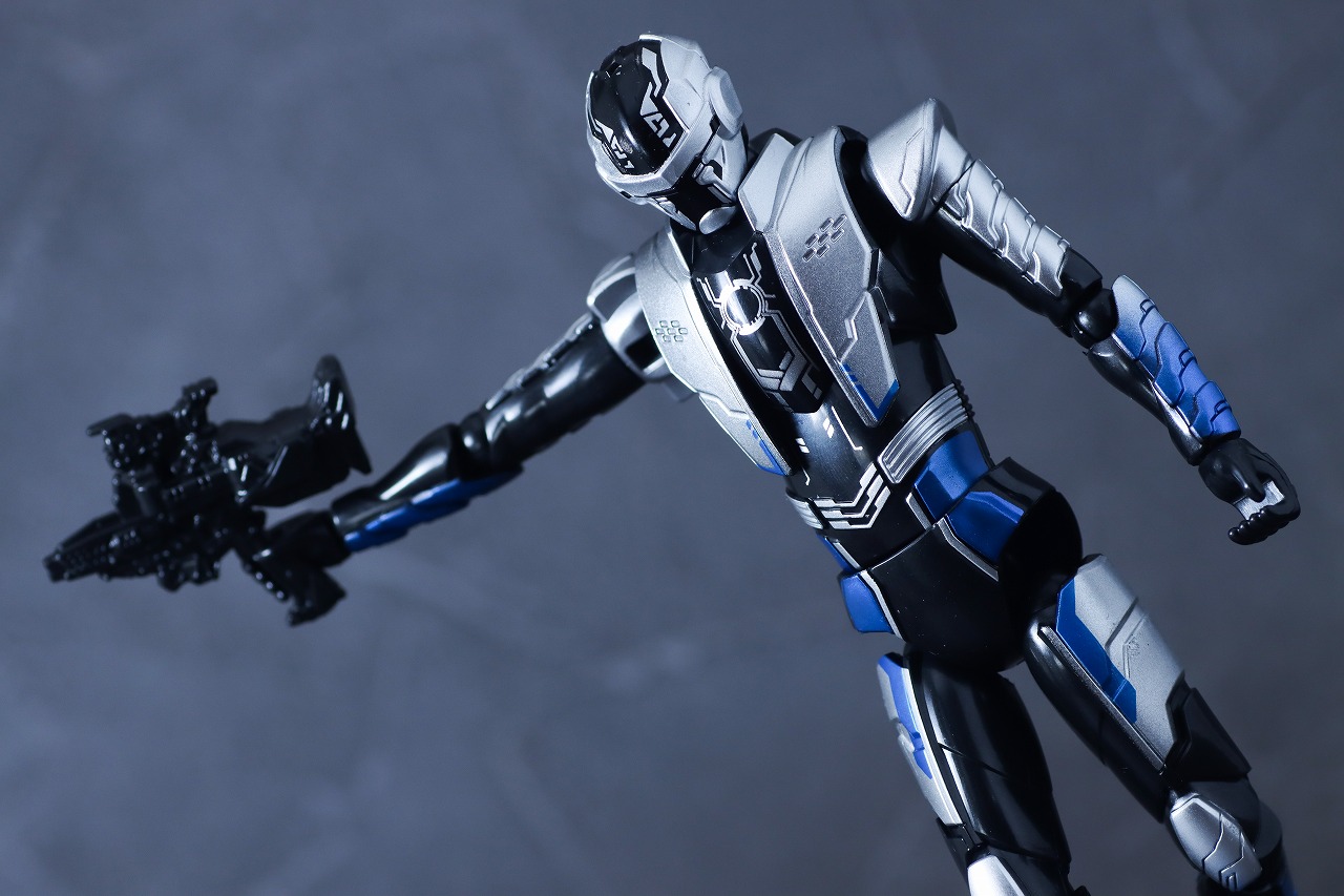 TOKUSATSU ACTION FIGURE　ギャバン・ブシドー　レビュー　アクション