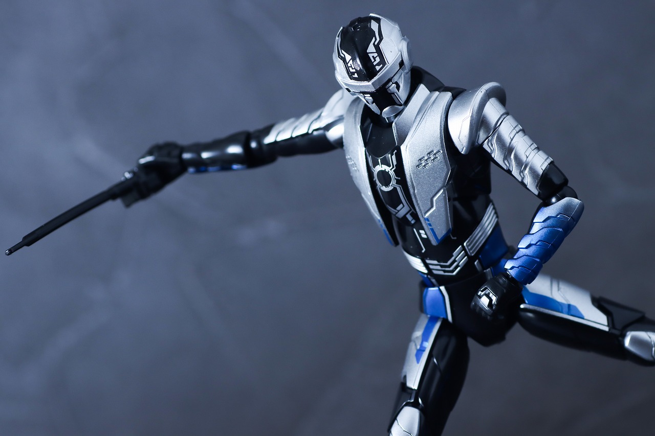 TOKUSATSU ACTION FIGURE　ギャバン・ブシドー　レビュー　アクション